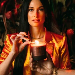 Boy Smells Kacey Musgraves Slow Burn Candle NEW